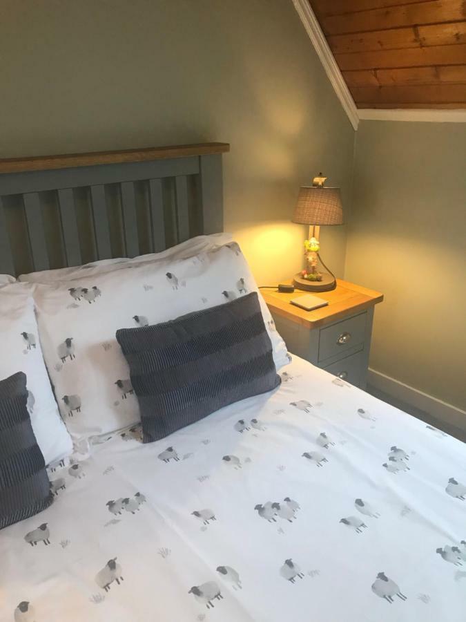Scourie Guesthouse ภายนอก รูปภาพ